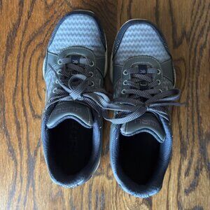 Women's Kuru Quantum sneakers - 8